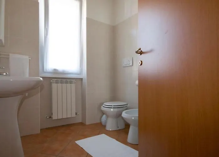 In Mit Privatem Parkplatz By Interhome Διαμέρισμα