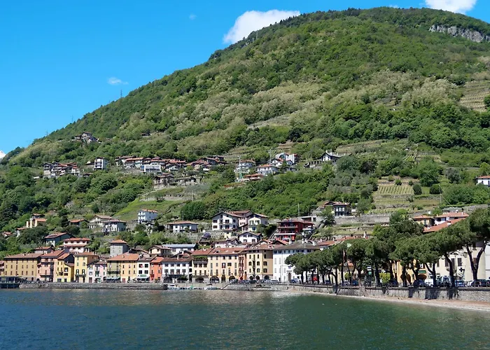 Διαμέρισμα In Mit Privatem Parkplatz By Interhome Domaso