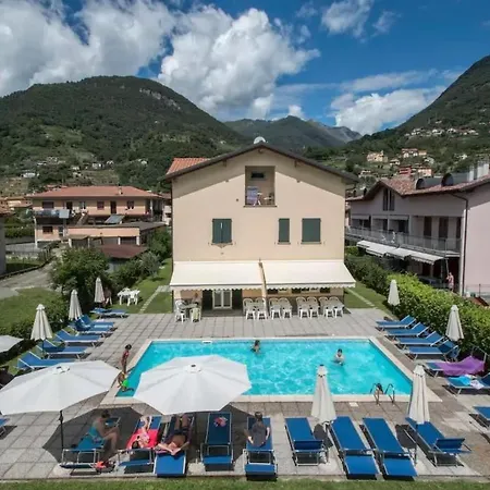 In Mit Privatem Parkplatz By Interhome Lägenhet Domaso