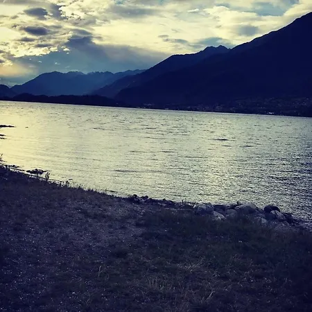 In Mit Privatem Parkplatz By Interhome Lägenhet