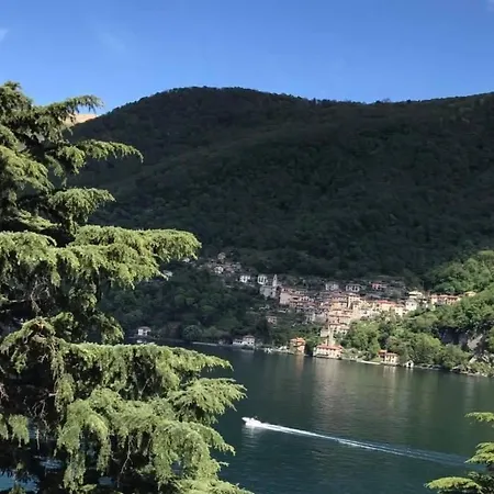 Lägenhet In Mit Privatem Parkplatz By Interhome Domaso